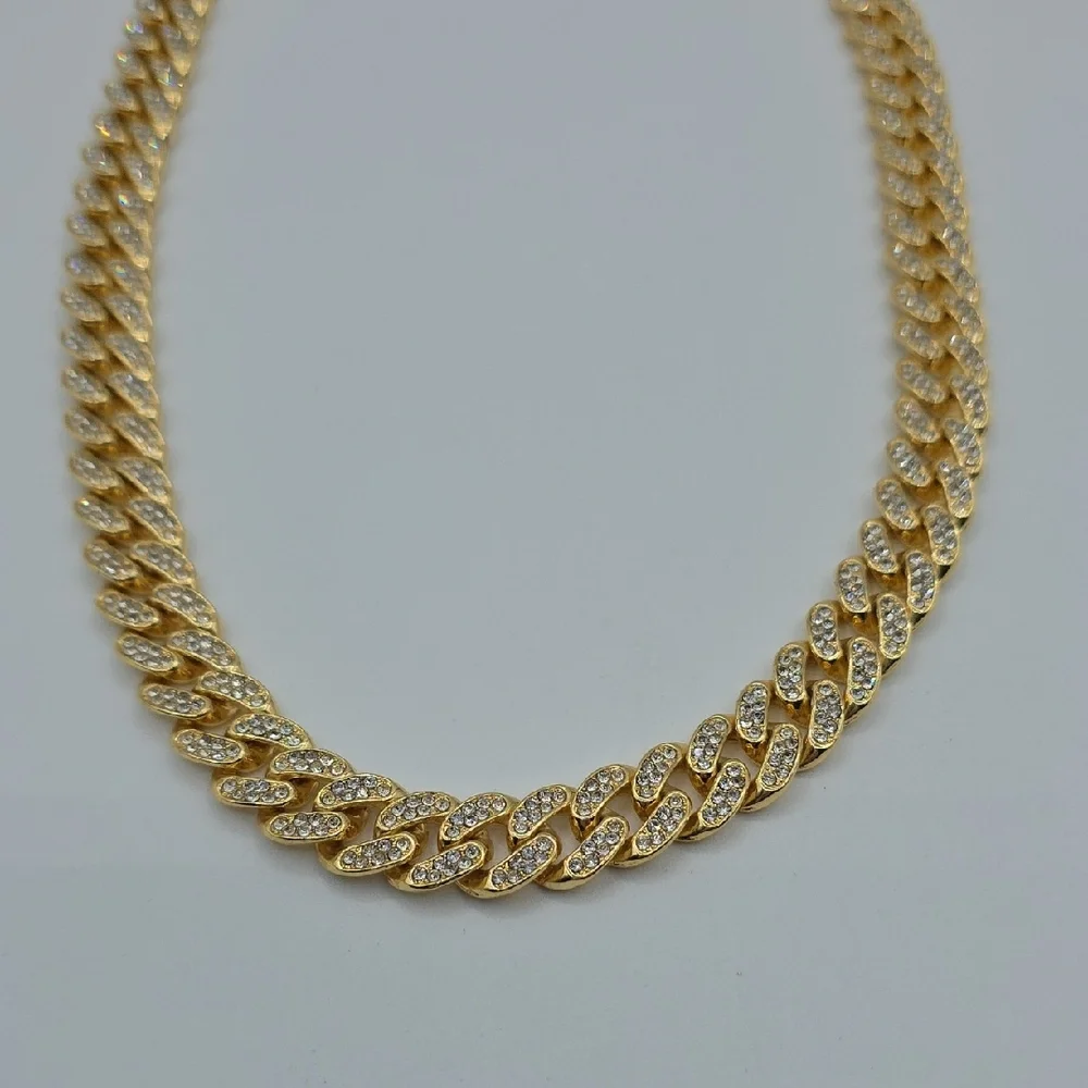 Chic Gold and Silver Women's Necklace
